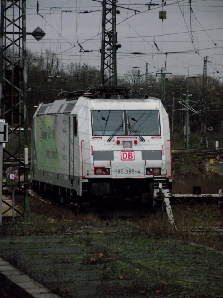 185 389-4 am 13.12.11 in Frankfurt am Main Ost 