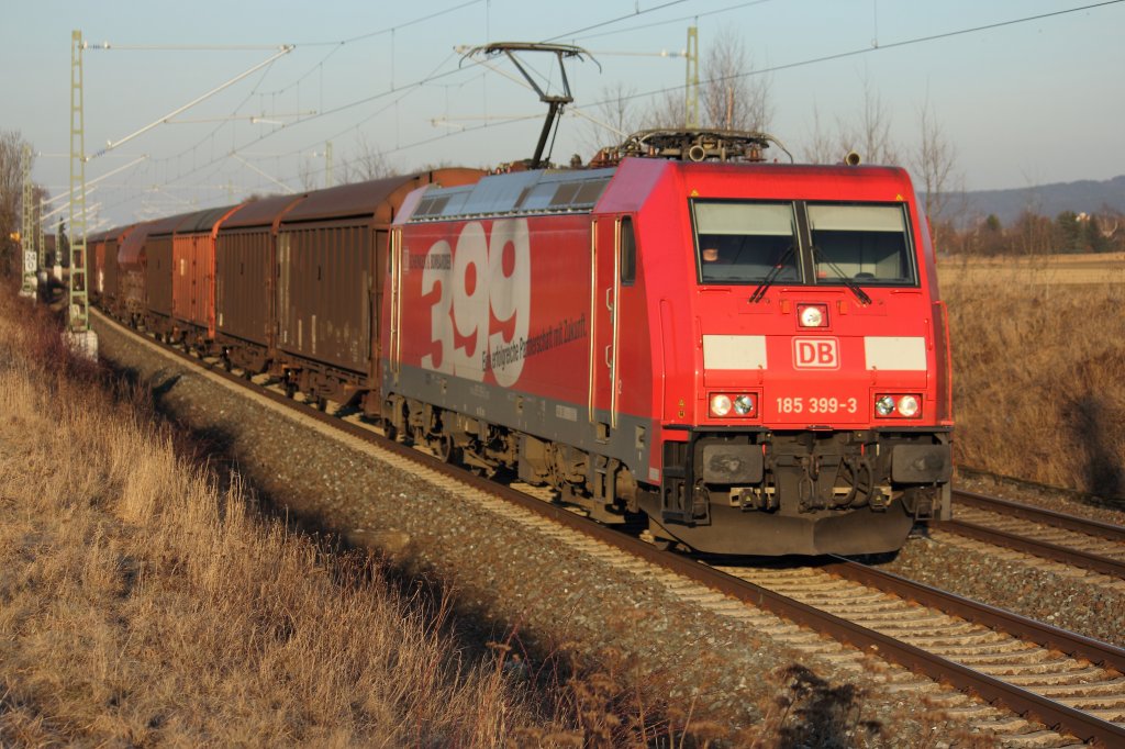 185 399-3  DB Schenker und Bombardier  kurz nach Staffelstein am 22.02.2012.