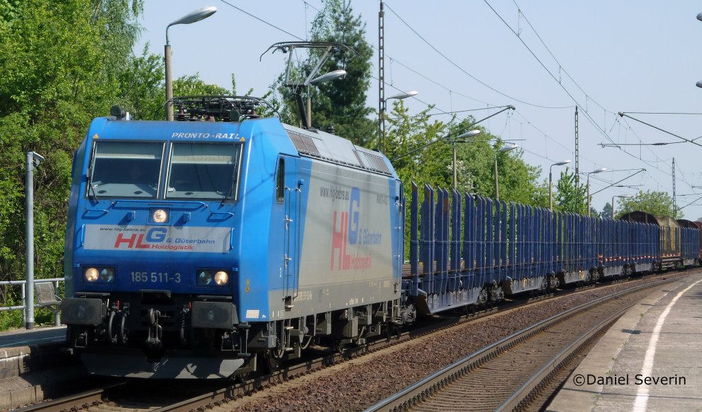 185 511 HLG bringt ihren leeren Holzzug wieder in Richtung Riesa.
Dresden Stetzsch 6.5.11