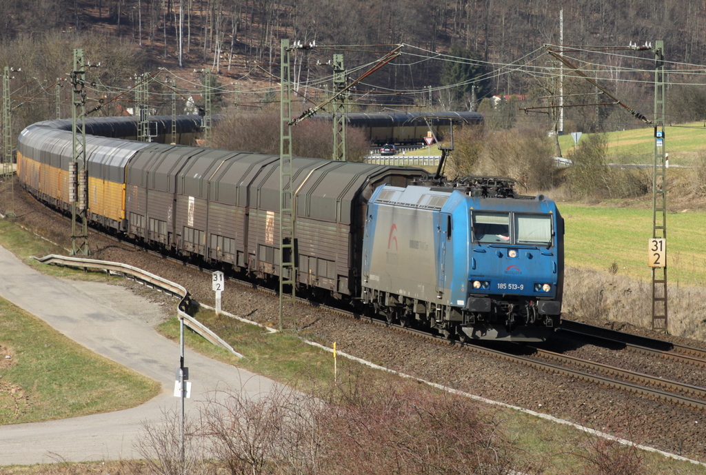 185 513 von TXL mit ARS Autozug am 17.03.12 bei Harrbach