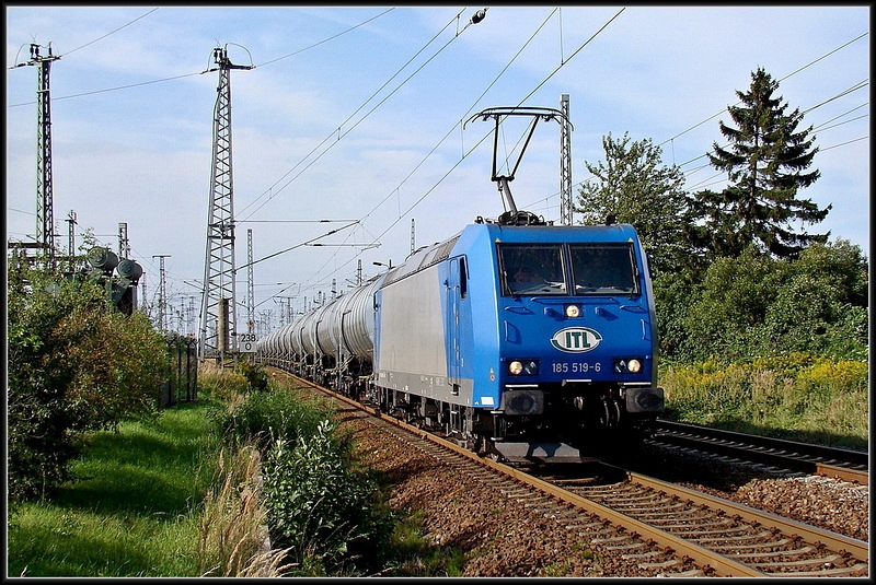 185 519-6 -ITL- Kesselzug nach Stendell.  Stralsund am 02.09.12 