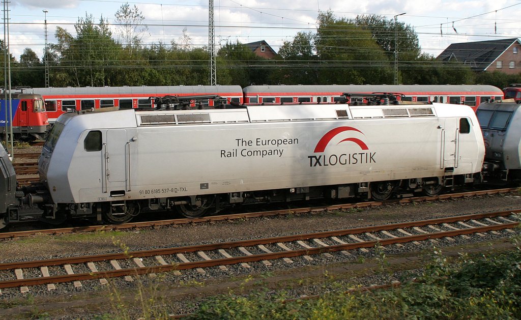 185 537 der TXLogistic stehtam 17.10.10 in Bremerhaven-Lehe