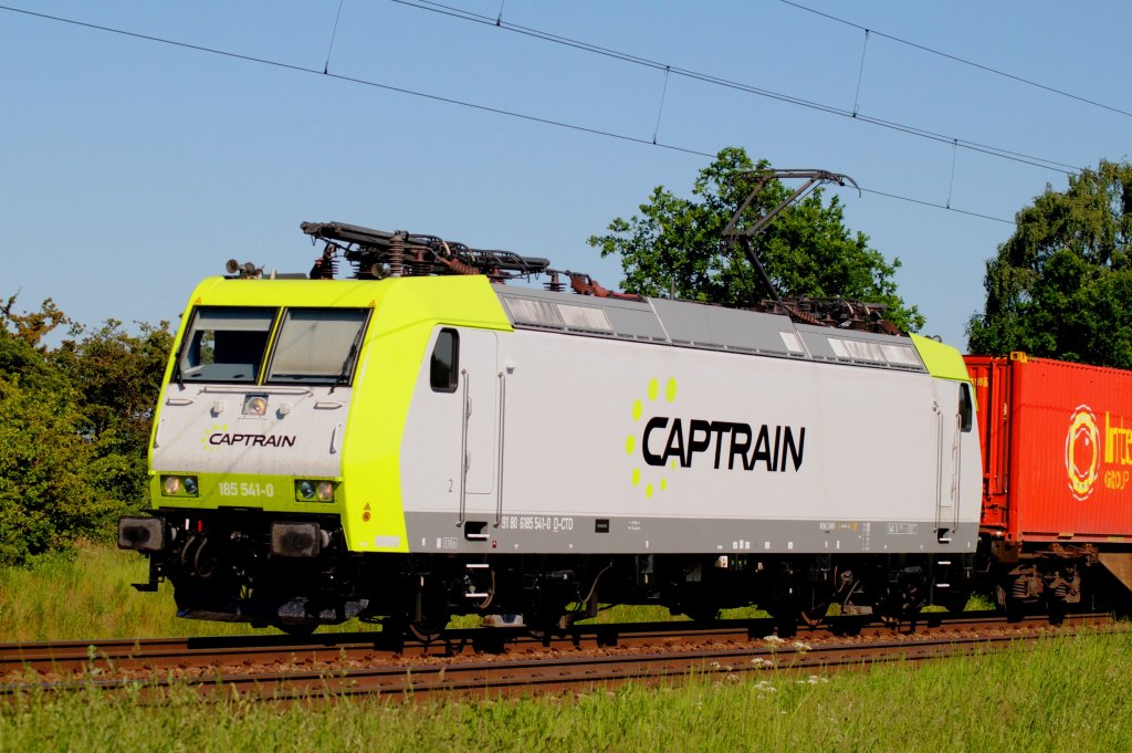 185 541-0 Captrain am 25.05.2012 bei Woltorf