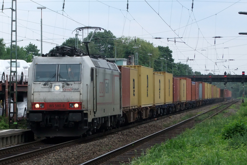 185 580-8 in Bonn-Beuel 12.7.2011