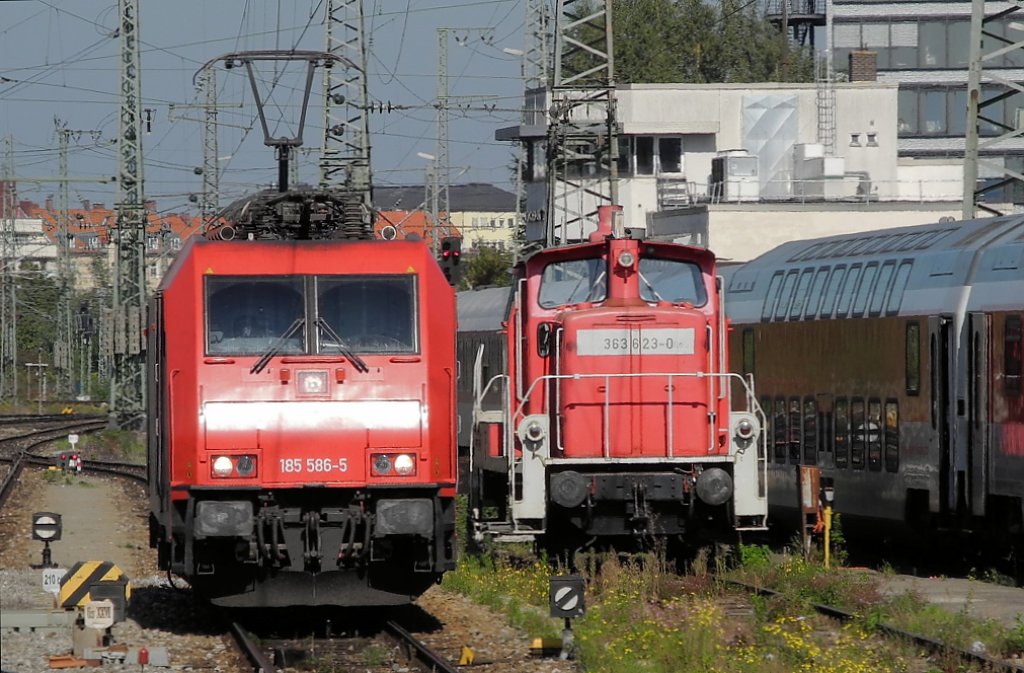 185 586 `Heizprofi´ & 363 623 am 01.10.11 in Mnchen Ost