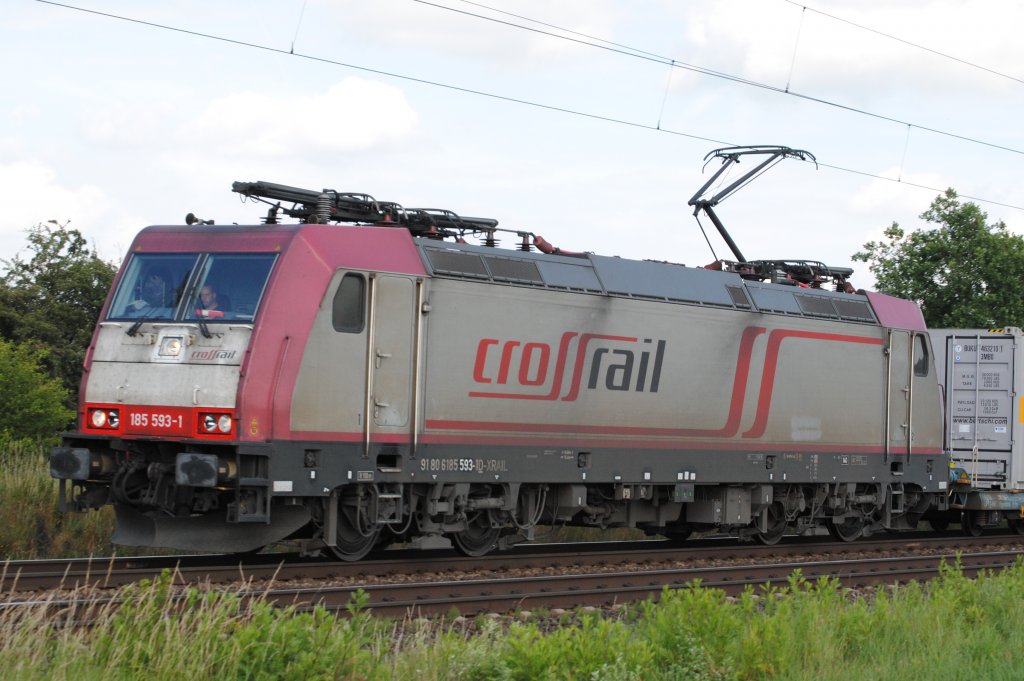185 593-1 Crossrail am Sonntag den 26.06.2011 bei Woltorf