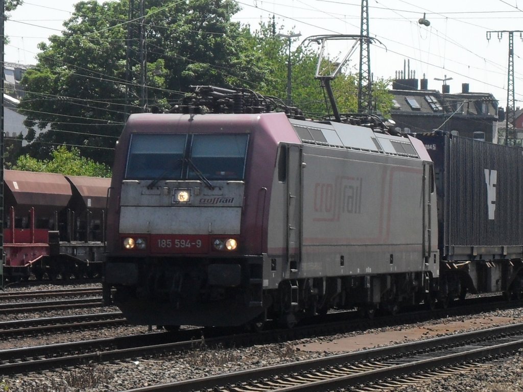 185 594-9 von CROSSRAIL fuhr am 7.7.10 durch den Bahnhof Kln West.
