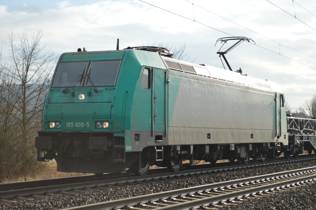 185 609-5 Alpha Trains mit GZ gen Gem�nden in Th�ngersheim am 02.01.2013