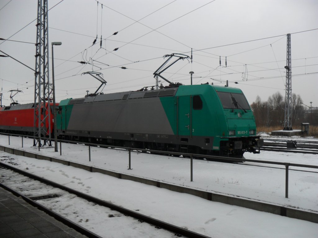 185 613 wartet auf nchsten Einsatz in wismar am 6.1.11