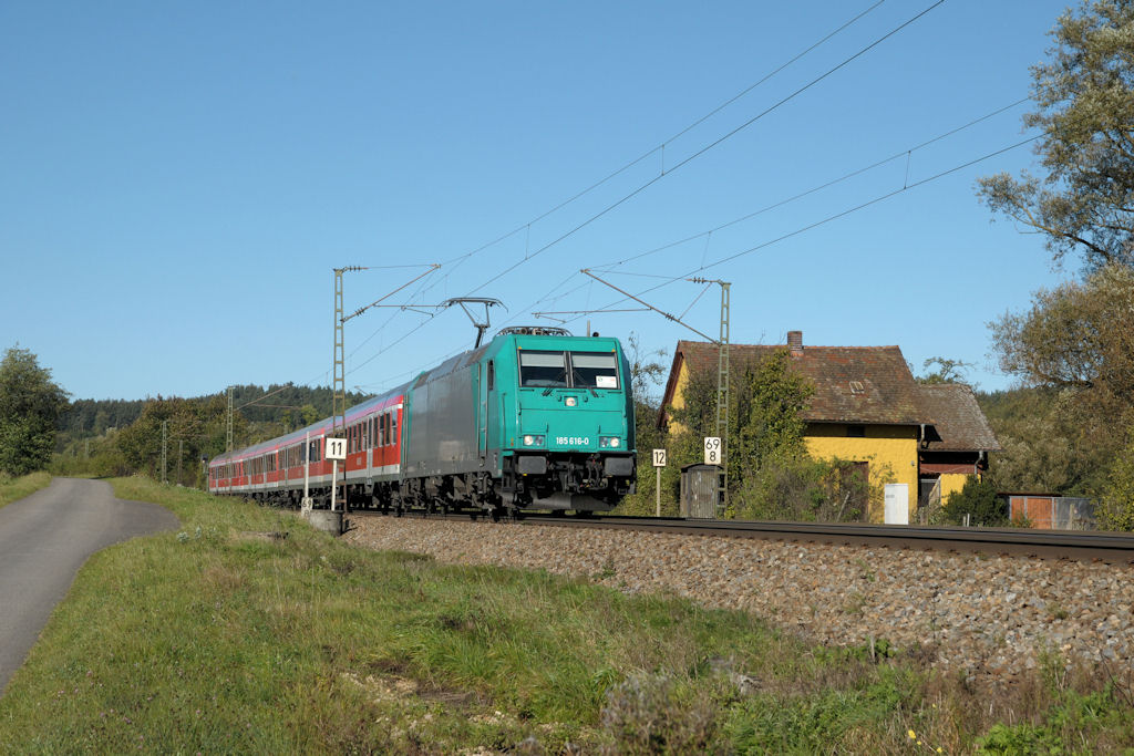 185 616 am 15.10.11 auf der S1 bei P�lling