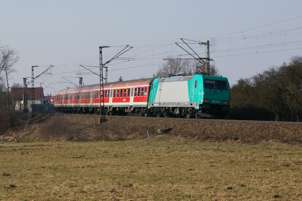 185 619-4 mit S 39348 Neumarkt (Oberpf)-N�rnberg am 23.02.2011 bei Postbauer-Heng.