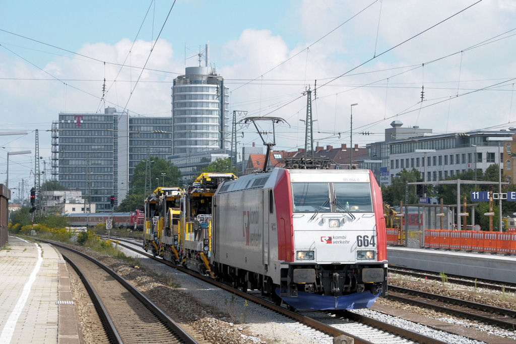 185 664 am 05.09.10 in M�nchen Ost mit 3 neuen Robel gen Luxemburg
