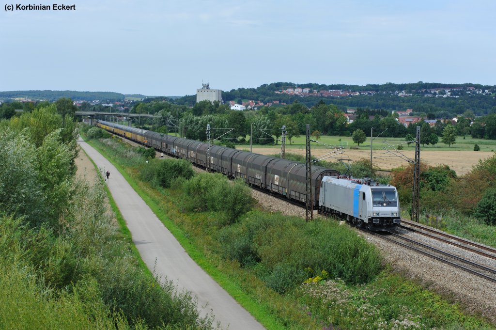 185 690-5 von Railpool mit einem Altmann Zug kurz nach Donauwrth Richtung Augsburg, 11.08.2011 