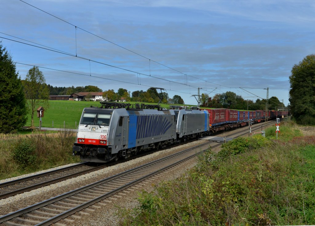 186 106 + 186 288 mit einem Winner-KLV am 13.10.2012 unterwegs am B� Vogl.