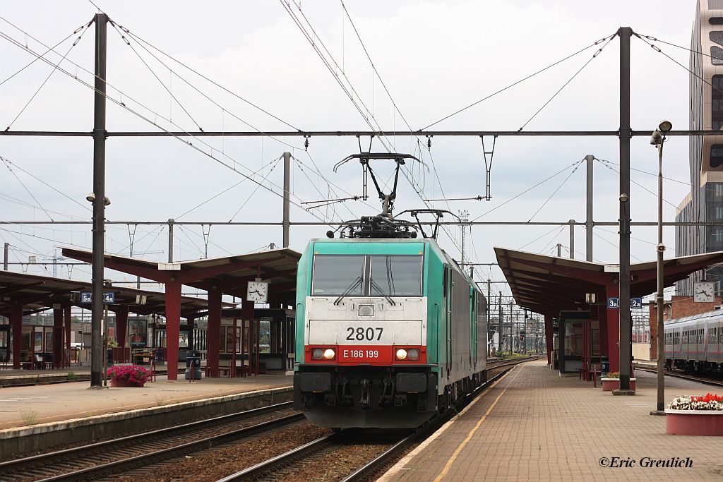 186 199 mit 186 216 am 12.08.2011 in Hasselt.