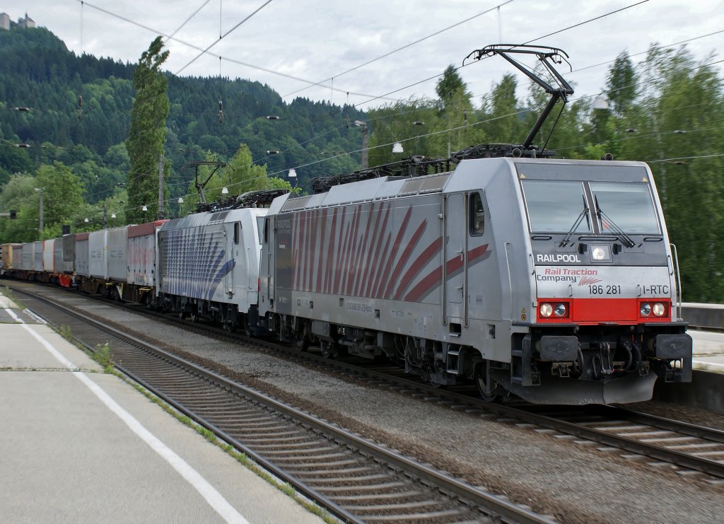 186 281-2 und 189 917-8 mit Gz in Kufstein am 06.06.2012