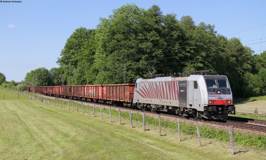 186 283-8 mit einem E Wagenganzzug bei Vogl 28.5.13