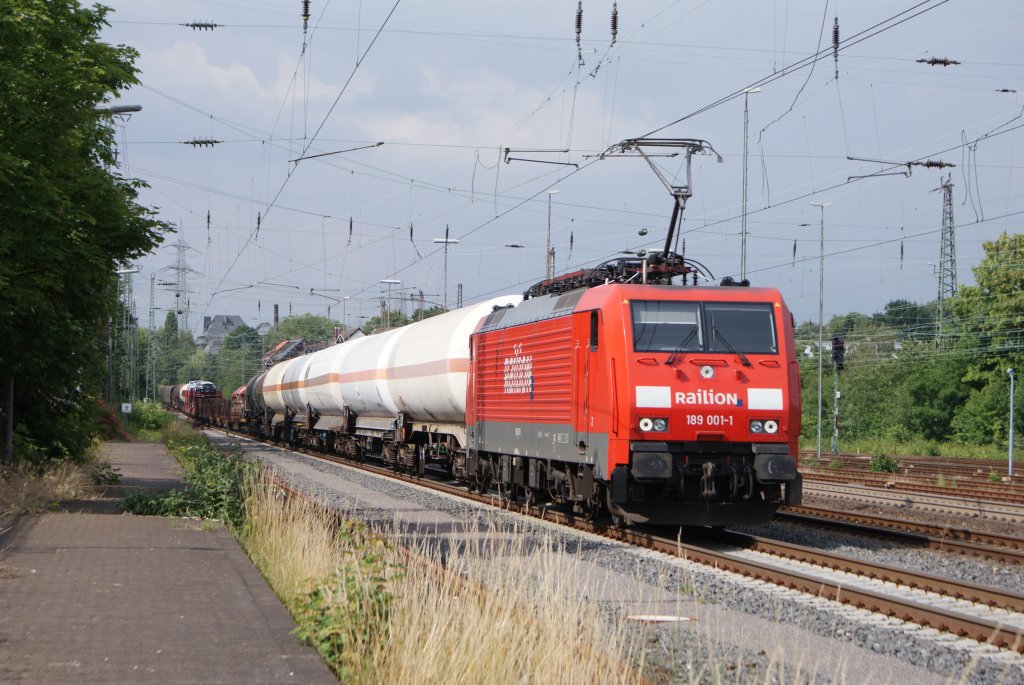 189 0011 mit gem. Gz in Solinge Hbf am 20.06.2009 Bahnbilder.de