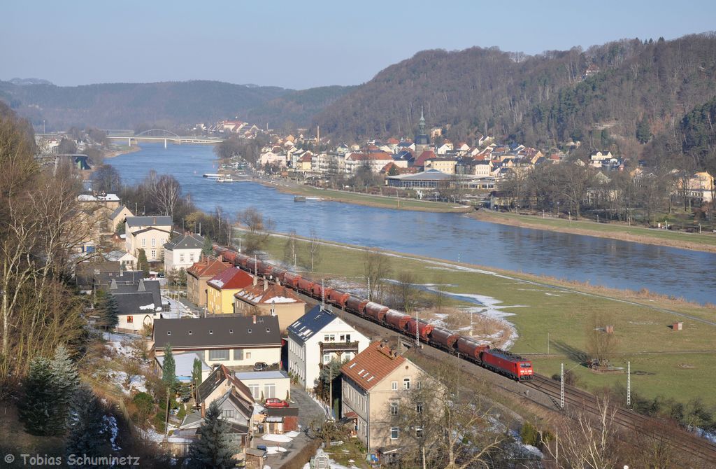 189 003 (91 80 6189 003-7 D-DB) mit G�terzug am 05.03.2013 bei Krippen