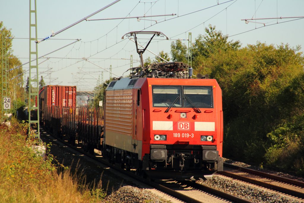 189 019-3 DB Schenker Rail bei Staffelstein am 30.09.2011.