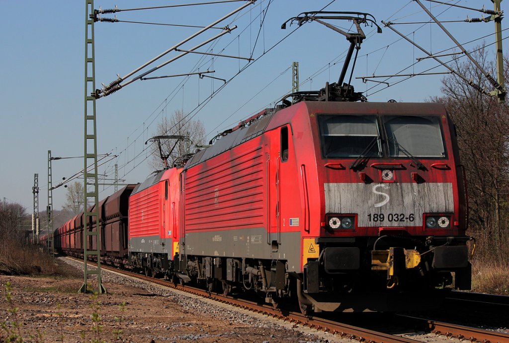189 032-6 mit 189 xxx-x in Bonn Oberkassel am 25.03.2012