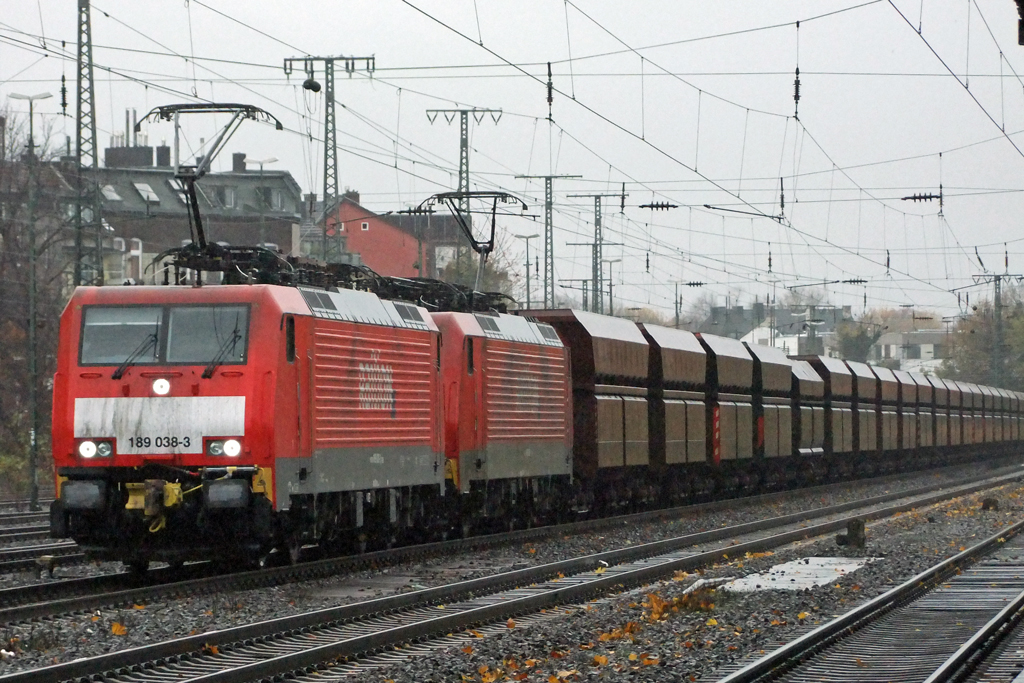 189 038-3 und 189 039-1 in K�ln-West 6.11.2010