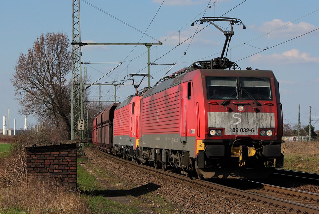 189 042-6 & 189 037-5 in Porz Wahn am 22.03.2012, Gru an den Tf !