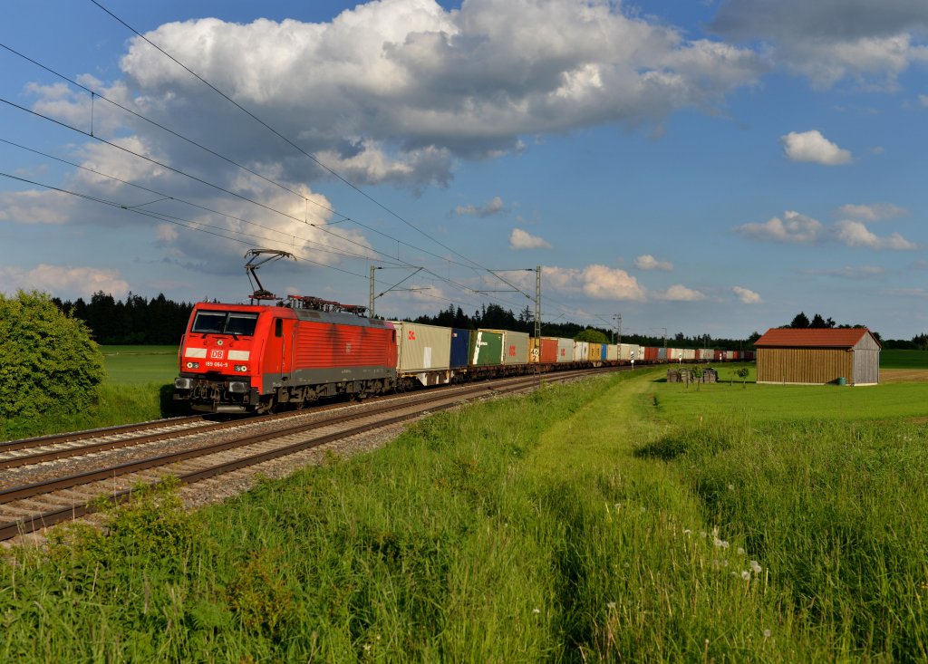189 064 mit dem Wacker-Shuttle am 28.05.2013 bei Batzhausen.