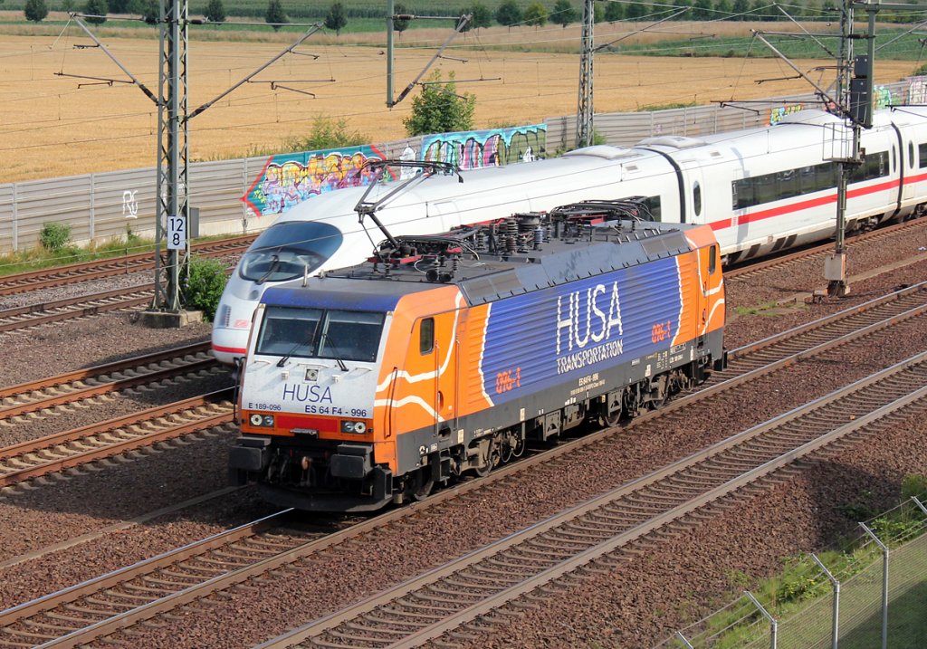 189 096 / ES 64 F4-996 der HUSA Transportation Lz bei Porz(Rhein) am 05.08.2013