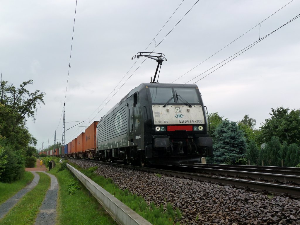 189 200 MRCE-ITL durchfhrt bei Regen Dresden Stetzsch.
21.06.11