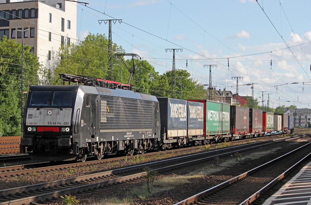 189 287 / ES 64 F4-287 in K�ln West am 11.05.2013