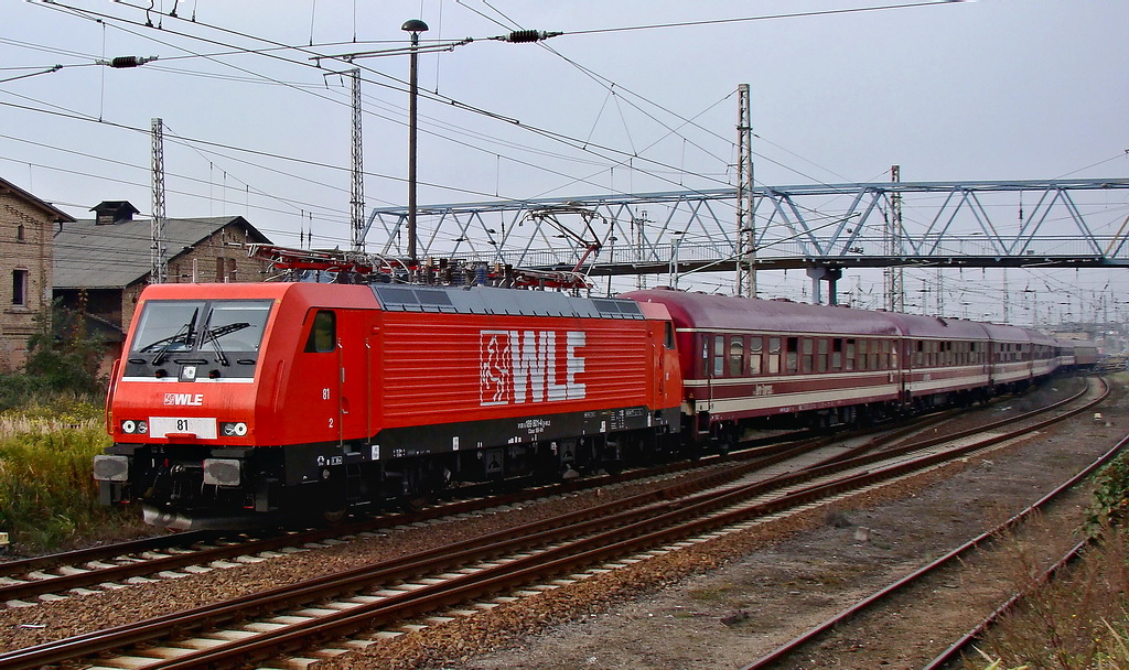 189 801-4 -WLE 81- fhrt mit  DPE 88912   nach Binz.  Stralsund am 08.10.10 