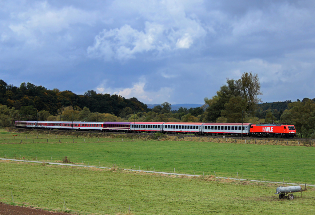 189 801 der WLE mit Sonderzug am 07.10.12 bei Hermannspiegel