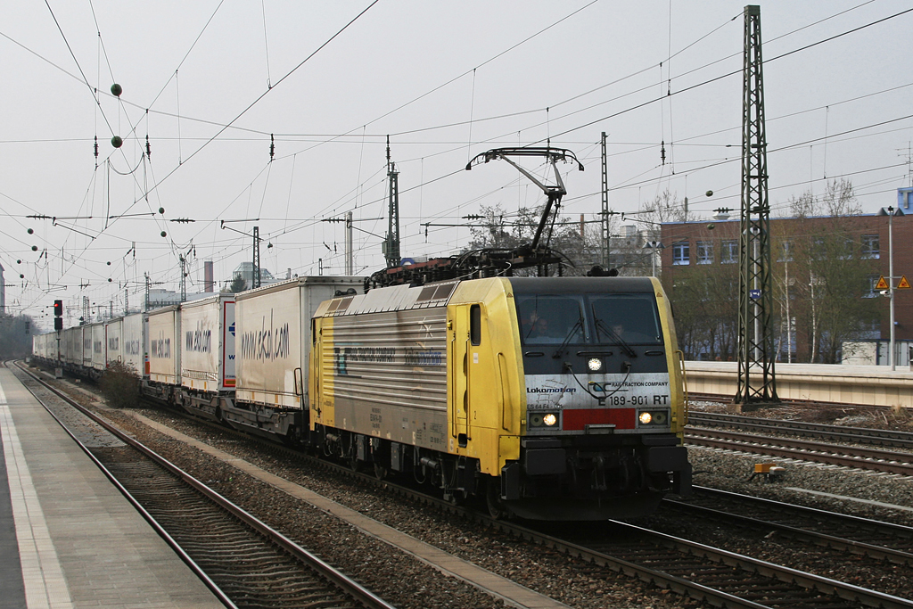 189 901 mit dem Ekol am 09.04.2010 am Heimeranplatz in Mnchen. Gru an den Tf!