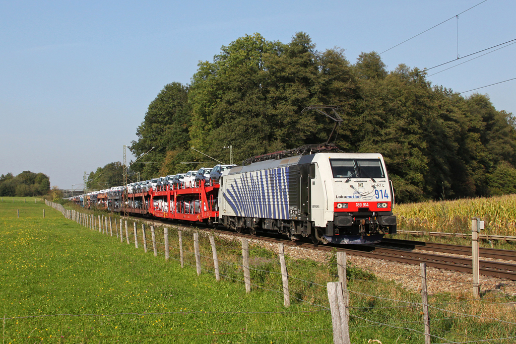 189 914 mit einem Autozug am 28.09.2011 bei Grokarolinenfeld.