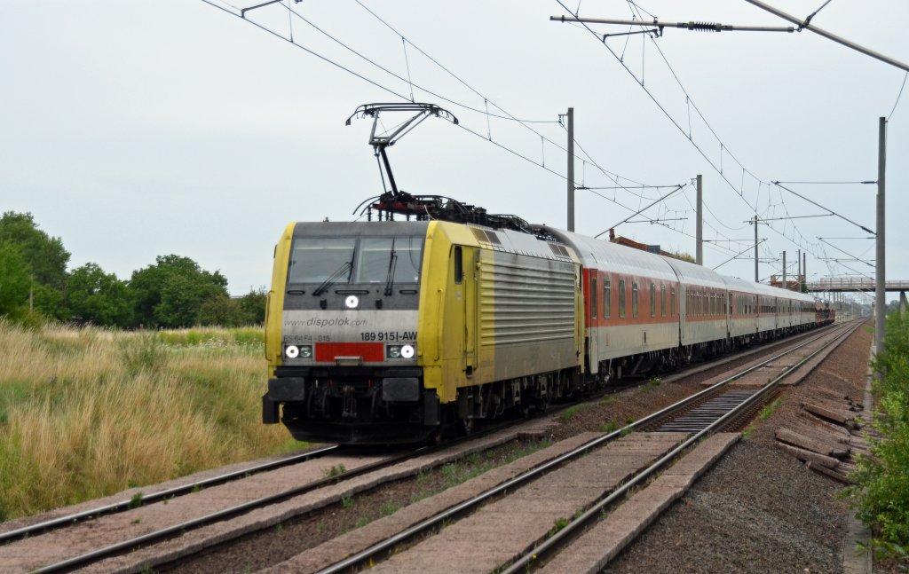189 915 zog den AZ 1360 nach Narbonne am 17.07.11 durch Brehna Richtung Halle(S).