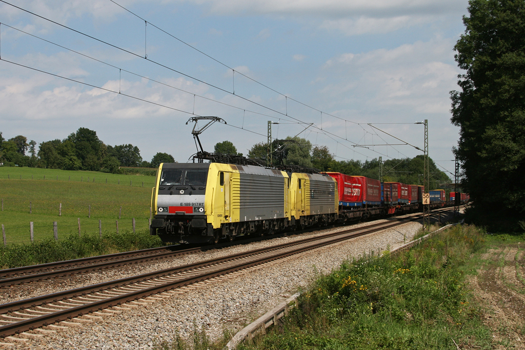 189 917 + 90x mit DGS 43139 am 10.08.2010 bei Grokarolinenfeld.