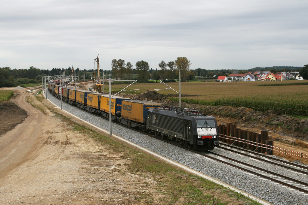 189 936 mit DGS 43101 am 02.10.2010 in Hattenhofen.