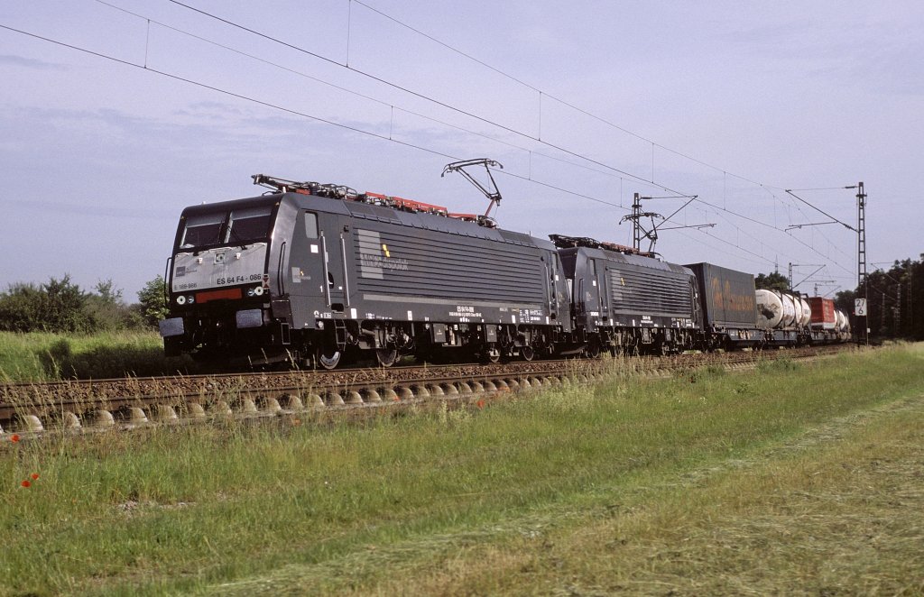 189 986 + 998  Wagh�usel  08.06.10