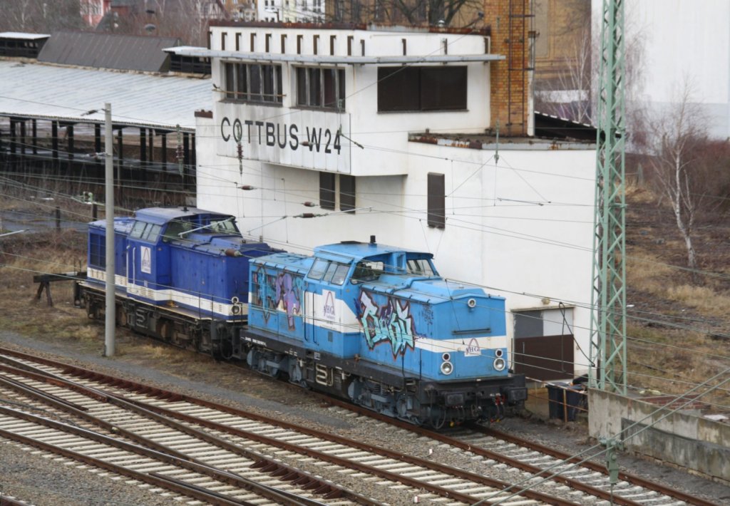 19.02.2012 Cottbus 2 BR 204 / Ex 110 (die vordere AHG 9880 320 1067-6) vorm Wrterstellwerk 23.