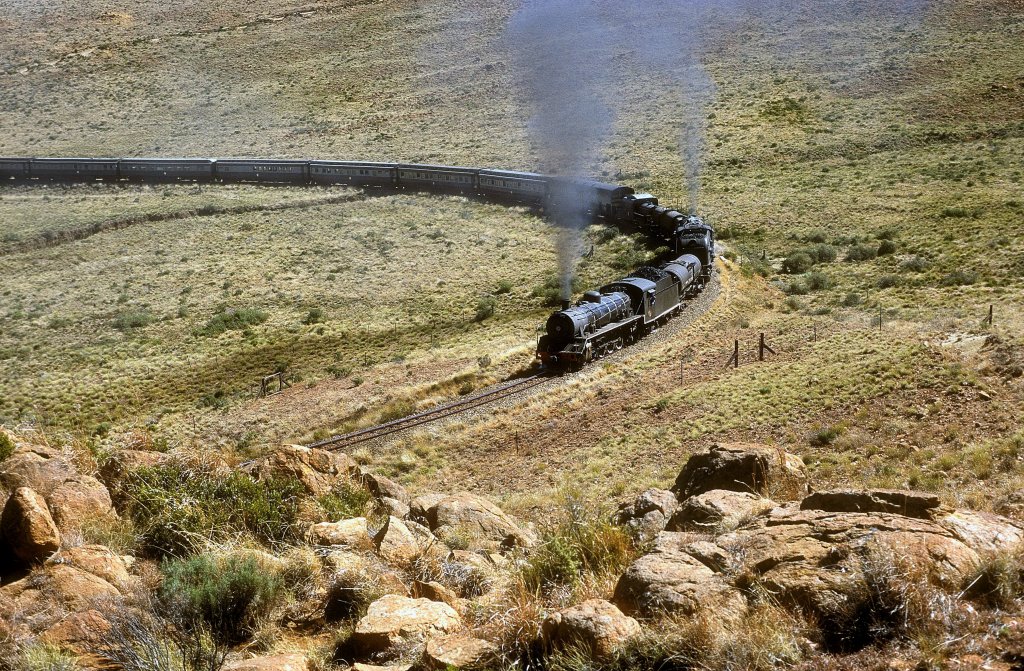 19B-1412 + GMAM-4122  Lootsberg  26.08.01