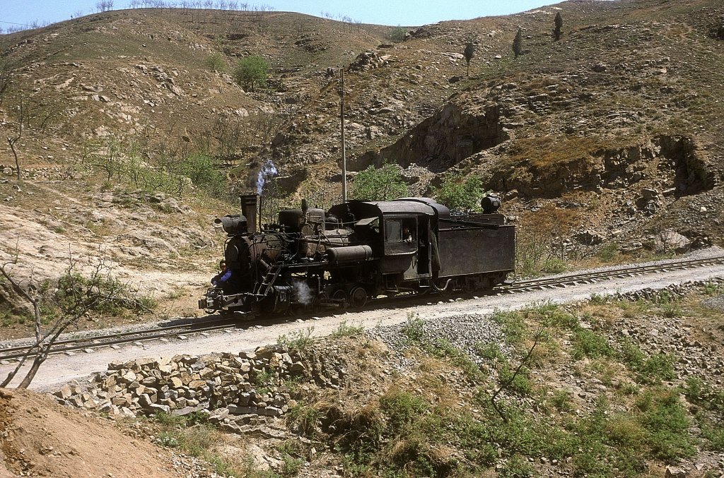 1B-009  Steinbruchbahn Tangxian  in D.Y.Zhuang  26.04.00