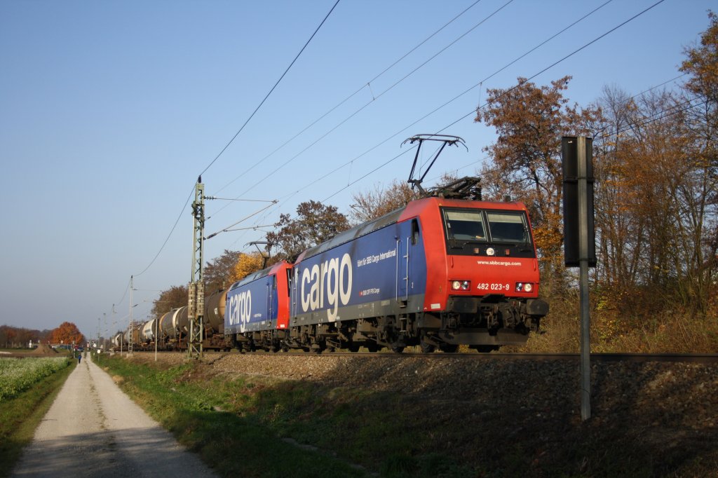 2 482er der SBB Cargo am 12.11.11 bei Rastatt