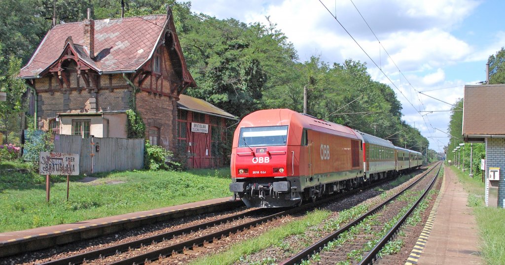 2016 003 mit REX 2516 „Grassalkovich“ Wien Sdbf. (Ost) – Marchegg – Bratislava hl. st./Preburg Hbf. durchfhrt Haltepunkt Bratislava-elezn studienka/Preburg-Eisenbrunnen; 07.08.2012