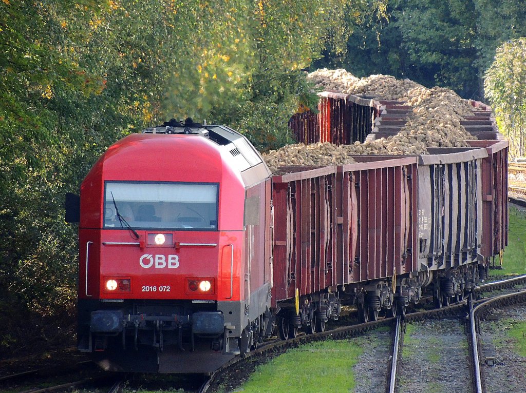 2016 072-8 formiert am Bhf. Ried Rbe59087; 121005