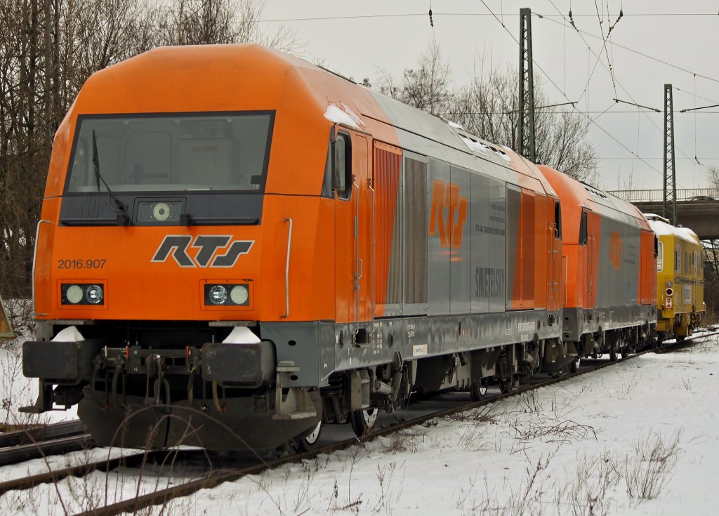 2016.907, 20116.905 und eine EM-SAT 120 der Firma RTS am 21.02.2013 in Aachen West.