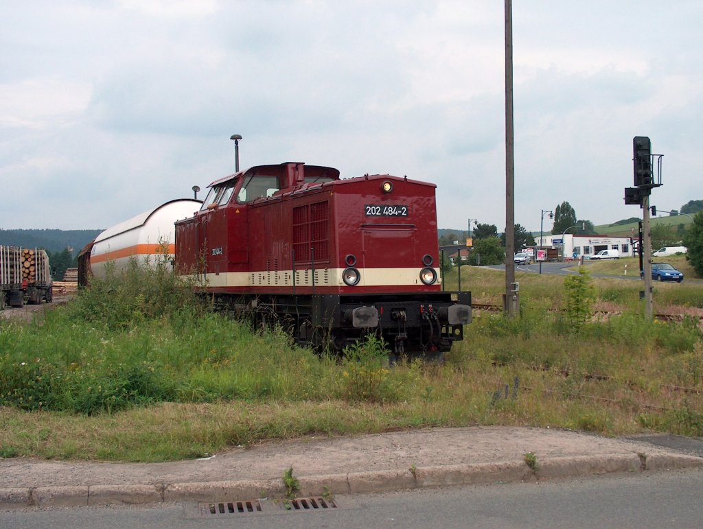 202 484-2 biem Rangieren im Bahnhof Walldorf/Werra