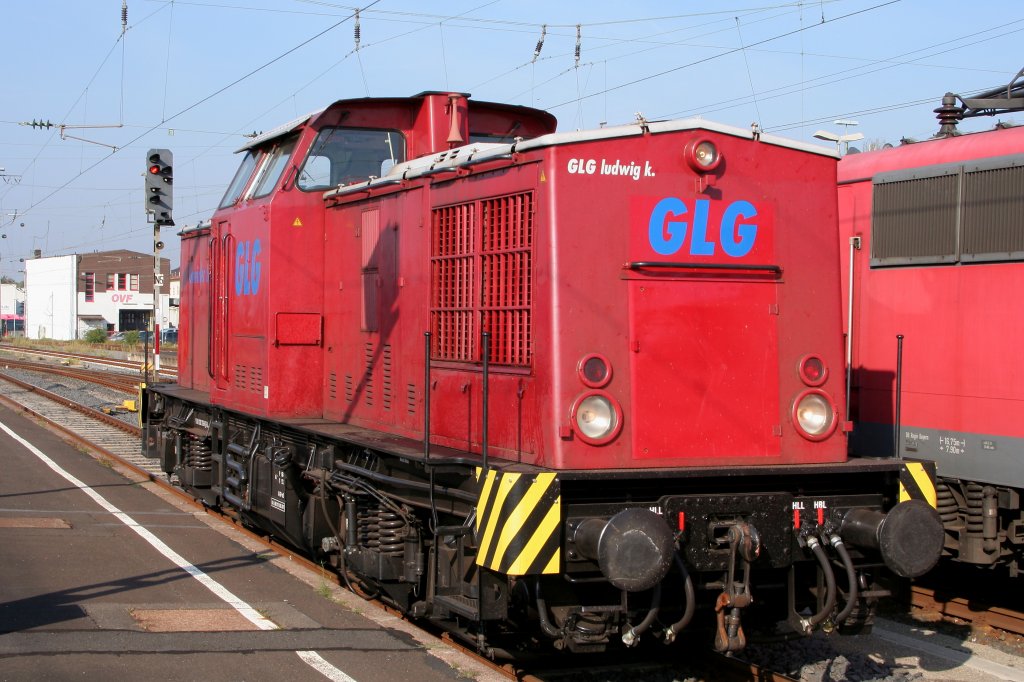 202 726 der Gmeinder Lokomotivenfabrik GmbH am 03.09.2011 im Hbf Schweinfurt.