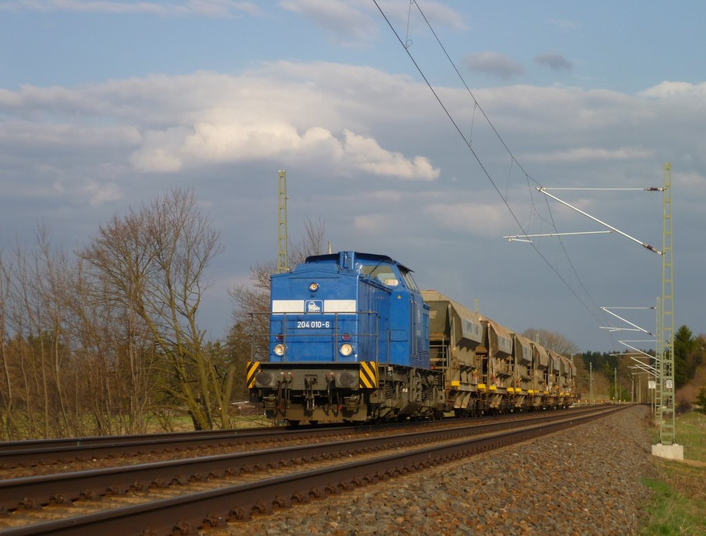 204 010 der PRESS zusehen am 18.04.13 in Syrau/V.