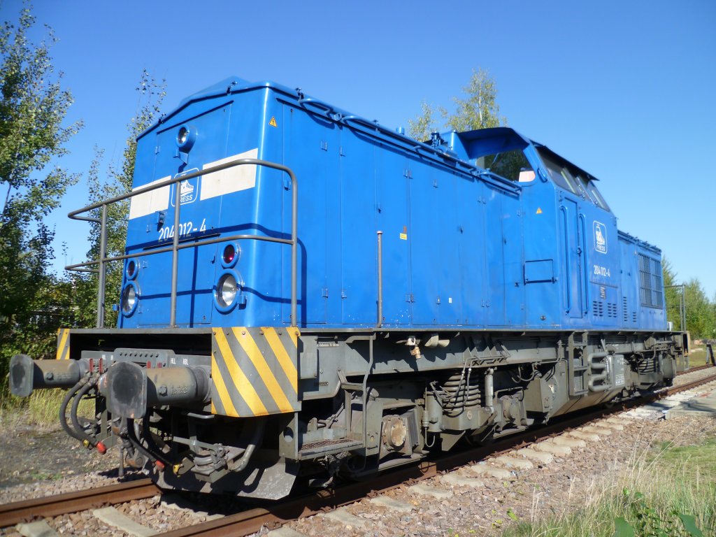 204 012-4 stand am 02.10.11 in Zwickau Hbf, passend zum Himmel die Farbe der Lok.